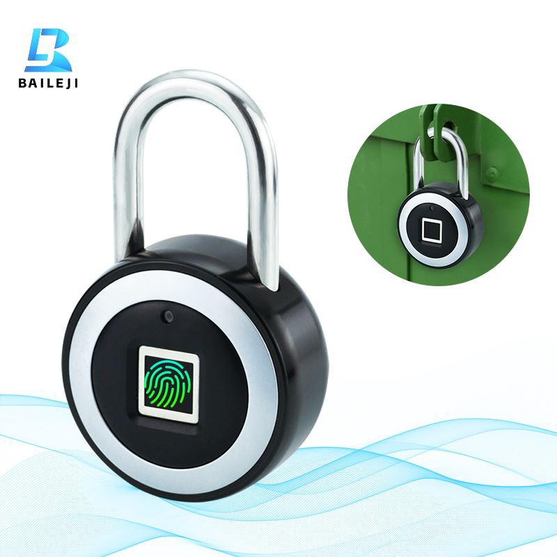 Master Lock Fingerprint Padlock